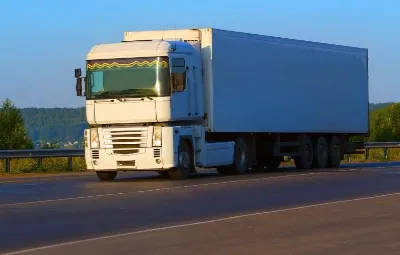 İzmir ile Çorum Arası Öğrenci Eşyası Taşıma